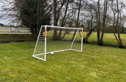 Home with Natural Mineral Spring Water near Stamford - Foto 6