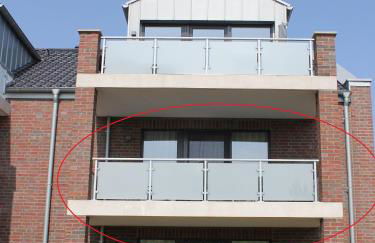 Silbermöwe im Kirschgarten - Foto 21