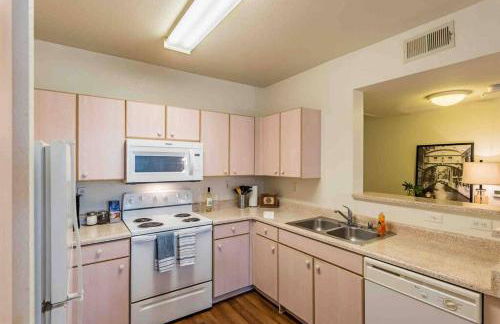 SPECIAL OFFER - Modern Apartment in La Jolla UTC - Close to Beaches, Shopping, Dining, UCSD - Foto 12