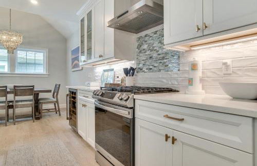 2 Mi to Public Beach! Cape Cod Gem with Fire Pit - Foto 7