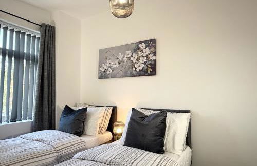 'The Luxury Snug' - A Charming Modern Luxury 2-Bed Flat with Parkview - Free Parking - Foto 27
