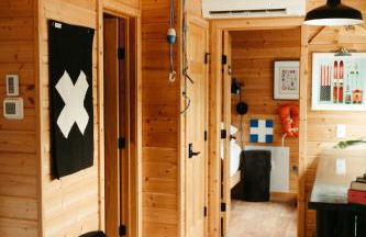 The BOAT HAUS A Montana Tiny Cabin Forest Retreat - Foto 1