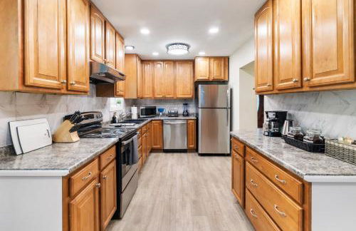 Fantastic retreat 5min from Village with media room, AC and sauna! - Foto 6