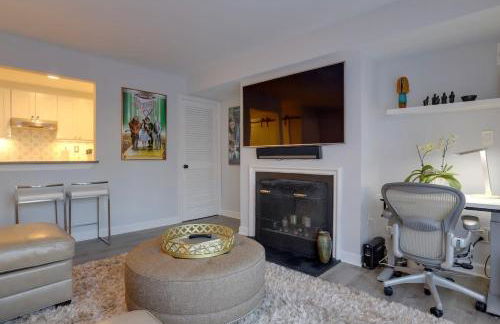 Sojourn Free Parking Capitol Hill - Foto 6