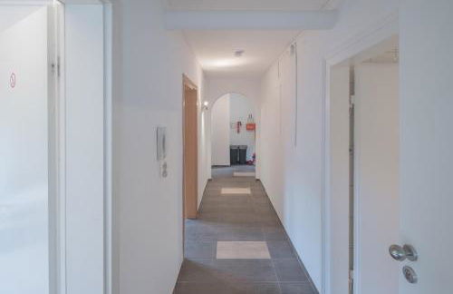 WORK&SLEEP - moderne Apartments mit Einzelbetten, TV, WLAN, Bettwäsche und Handtücher - Foto 5