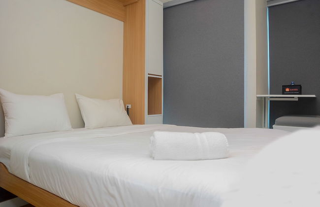 Best Studio Room with Wall Bed Tifolia Apartment - Foto 1