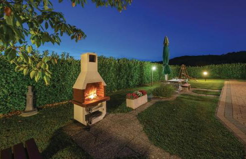 5 Bedroom Nice Home In Karojba - Foto 24