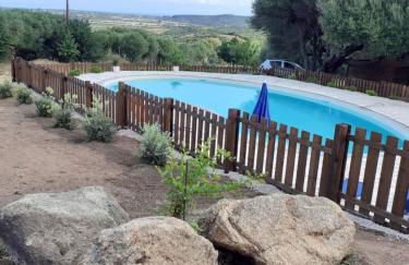 agriturismo gli olivastri, appartamento la rosa dei venti con piscina e solarium , vista mare ,climatizzatore ,wifi - Foto 2
