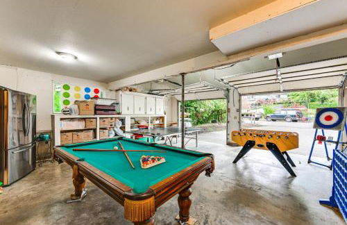 Lakeside Lacey Gem with Sauna and Private Dock - Foto 38