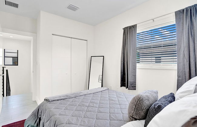 The Zen Suites - Photo 74