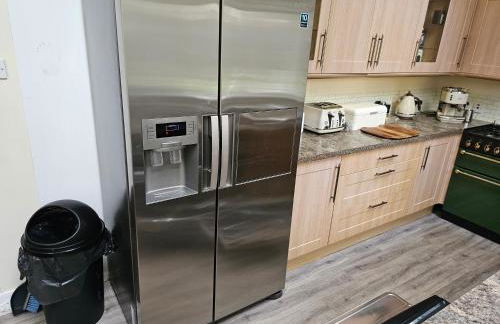 3-bed Cottage - Fast Wifi-big Garden - Town Centre - Foto 7