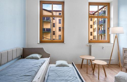 LeHaStays - Apartments Buckau 16a I Küche I Smart TV mit Netflix I toller Innenhof - Photo 26