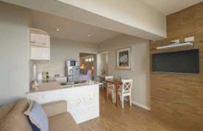 Le Nautique Luxury Beachfront Apartments - Photo 16