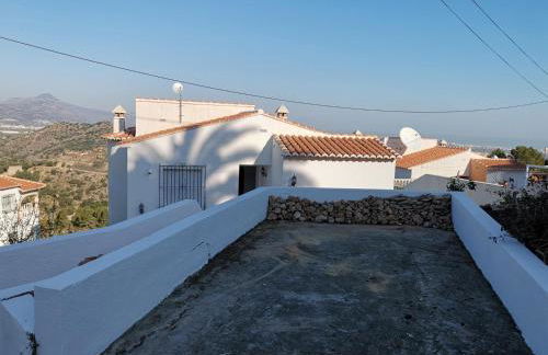 Self Contained hillside Villa with stunning vistas - Foto 25