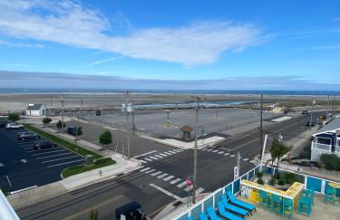 Seawall Strolls & Sunset Sips - Ocean View - Foto 25