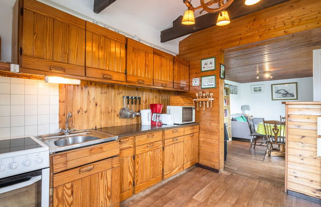 Splendid Chalet in Gouvy With Fenced Garden - Foto 7