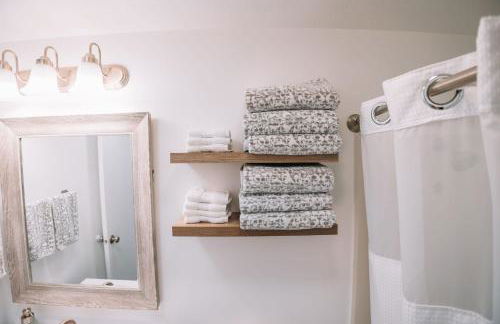 Grandma's Place - Steps from Downtown Sugarcreek - Foto 14