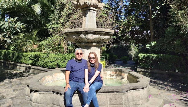 Tour por el barrio de San Ángel - Foto 3, Foto en la fuente de la plaza San Jacinto