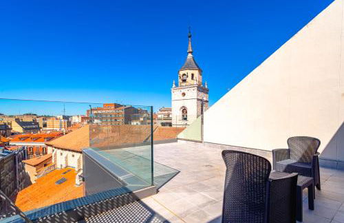 Edificio Santiago by Plaza Mayor Apartamentos - Photo 4