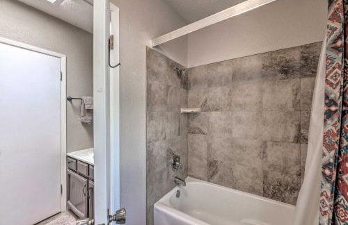 Alto Condo with Deck 2 Mi to Ruidoso Winter Park! - Foto 18