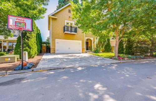 Hot Tub, Pavilion! Family Home Near UO and Autzen - Photo 36