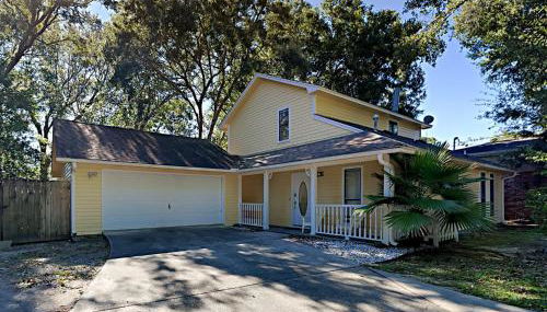 The Yellow House by Southern Vacation Rentals - Foto 2