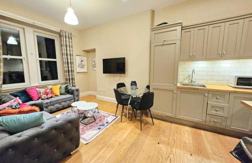 2 Bedroom Apt, 4 Beds, 3 TV near Fountain Park - Foto 6