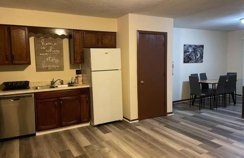 ~Como's Finest ~A Home Away From Home ~Sleeps 10 ~ - Foto 16