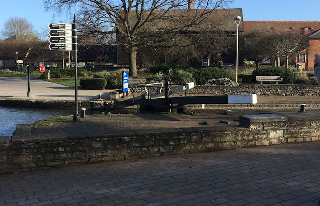 Beautiful 2-bed Caravan in Stratford-upon-avon - Foto 16