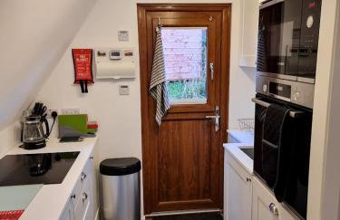 Chalet Brightstone Kingsdown Cliffs location with indoor pool, tennis court, mini-golf short walk to beach and 3 great local pubs - Foto 14