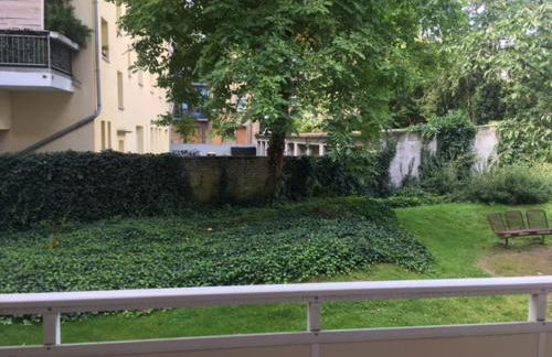 Grüne Oase neben Duisburg Hbf, 10 min von Düsseldorf Hbf - Photo 2