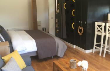 Willow Court Farm Studio South & Petting Farm, 8 mins from Legoland & Windsor, 15 mins from Lapland UK - Foto 20