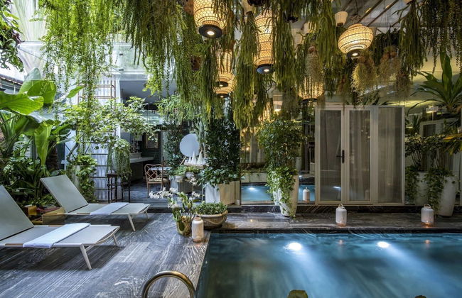 Bed In Town Saigon - Photo 41