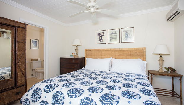 Hilltop Haven: Luxurious Historic Estate With Harbor Views - Foto 2, Habitación