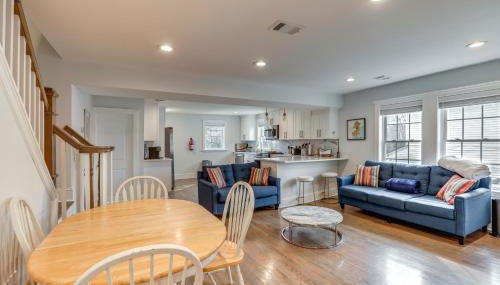 Long Branch Getaway - Walk to Beaches and Dining! - Foto 5