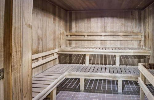 Panoramic Bay and City Views - 2BR, Pool, Gym, Parking - Foto 42