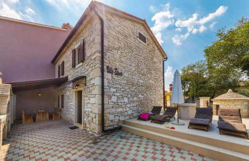 Two-Bedroom Holiday Home With A Fireplace In Barban - Foto 5