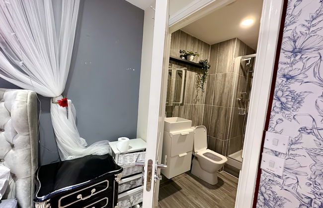 Luxury Apartment 4 bed Room in Canary Wharf - Foto 14