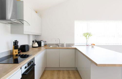 Countryside Bungalow for 4 Close to Beaches - Foto 18