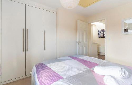 Lovely Two Bed detached house with Parking - Foto 22