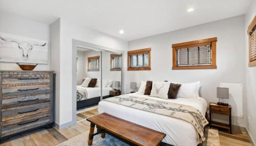 Best Location! Walkable30 Min to GNP5 Min Lake - Foto 4