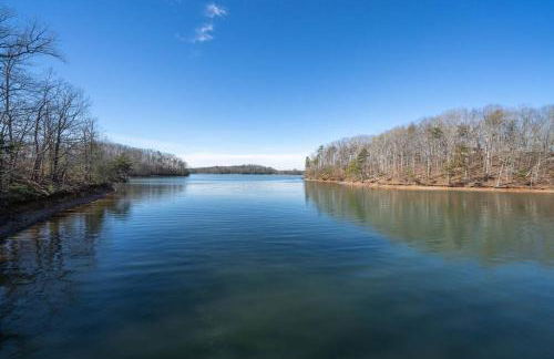 Lakeview with Dock and king bed Gainesville - Foto 40