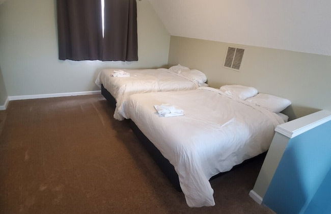 Lazy Dayz Resort - Photo 16