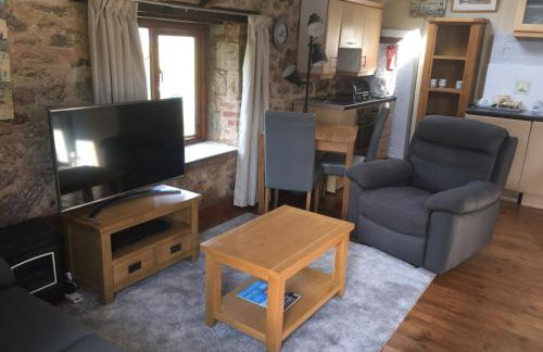 1 Bed in Starcross WARRE - Photo 2