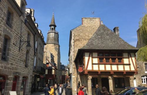 Quai du Val is a Charming Pet and Family Friendly Riverside Gite in Lehon close to Dinan Sleeps 7 - Photo 43