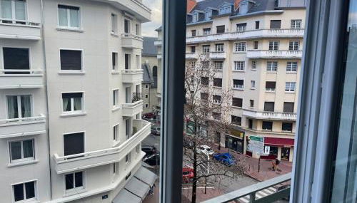 Une pause dans l'hyper centre de Chambéry - Foto 3