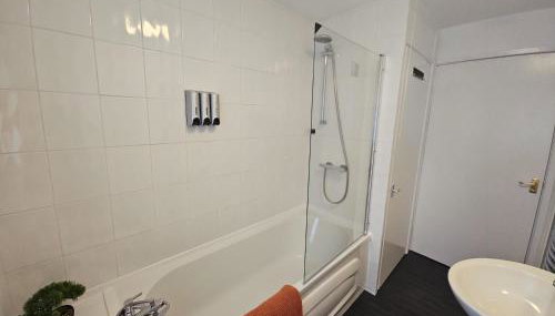 Data House Apartments ONE - Foto 5, Shower