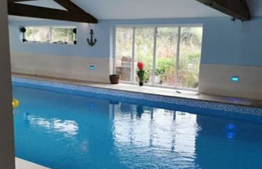 Couples Country Escape includes Private Indoor Pool and Hot tub in North Wales - Foto 33