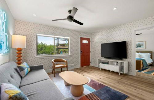 SoCo-a-Go-Go - Photo 14