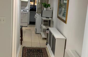 Renovated English Basement 2bdrm Home near METRO - Foto 9